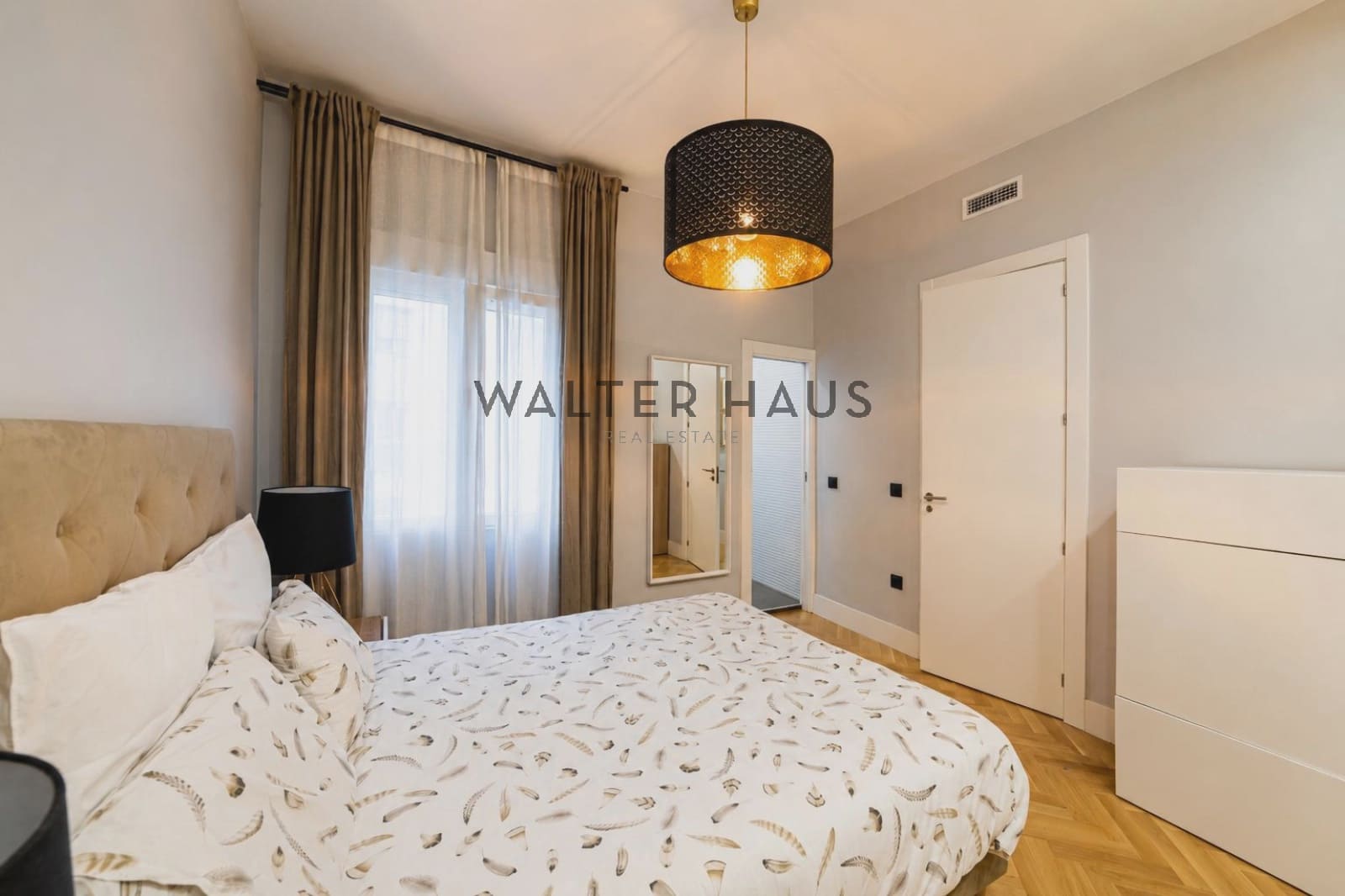 3 bedroom Flat for sale in Madrid city - € 1,145,000 (Ref: 9898473)