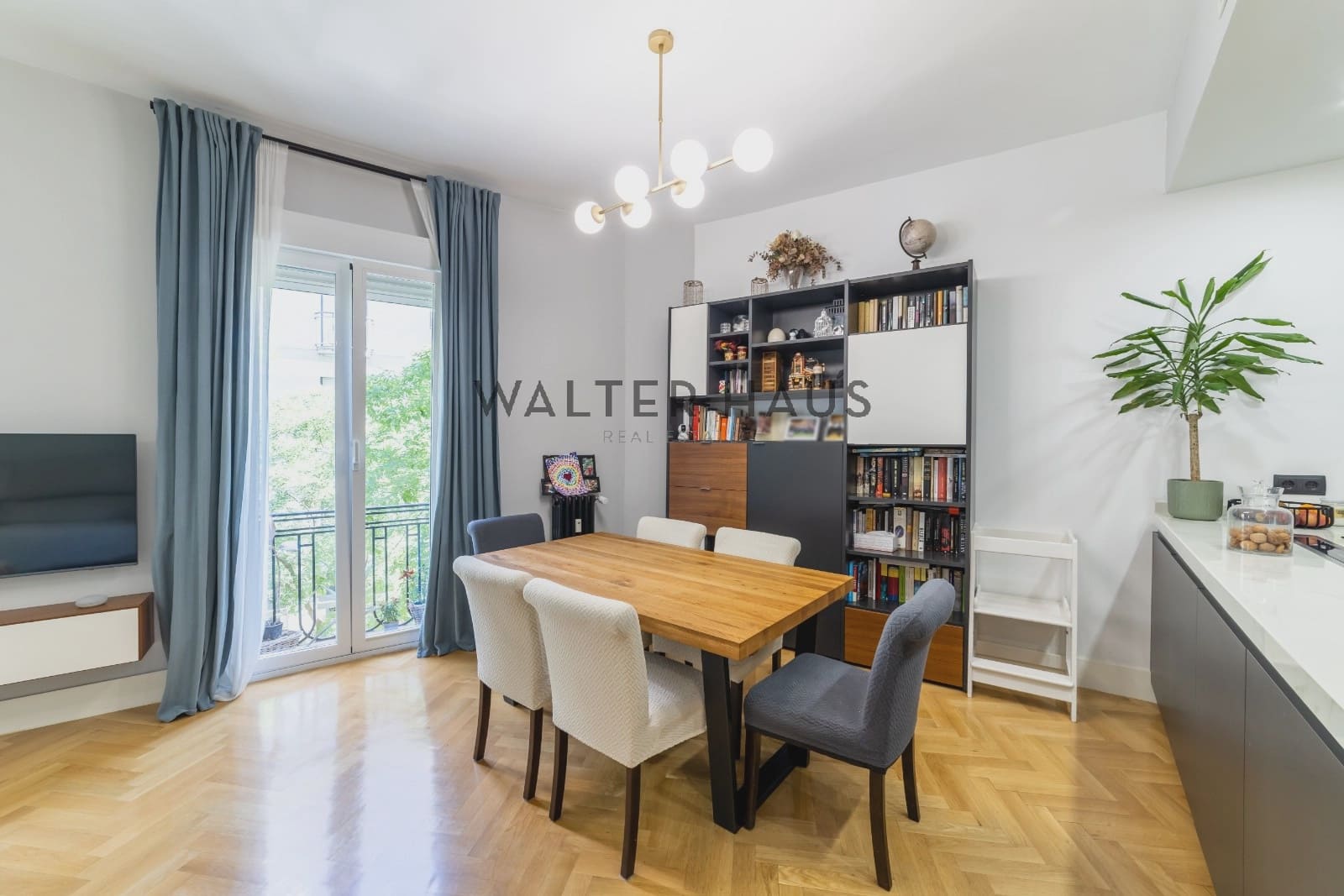 3 bedroom Flat for sale in Madrid city - € 1,145,000 (Ref: 9898473)