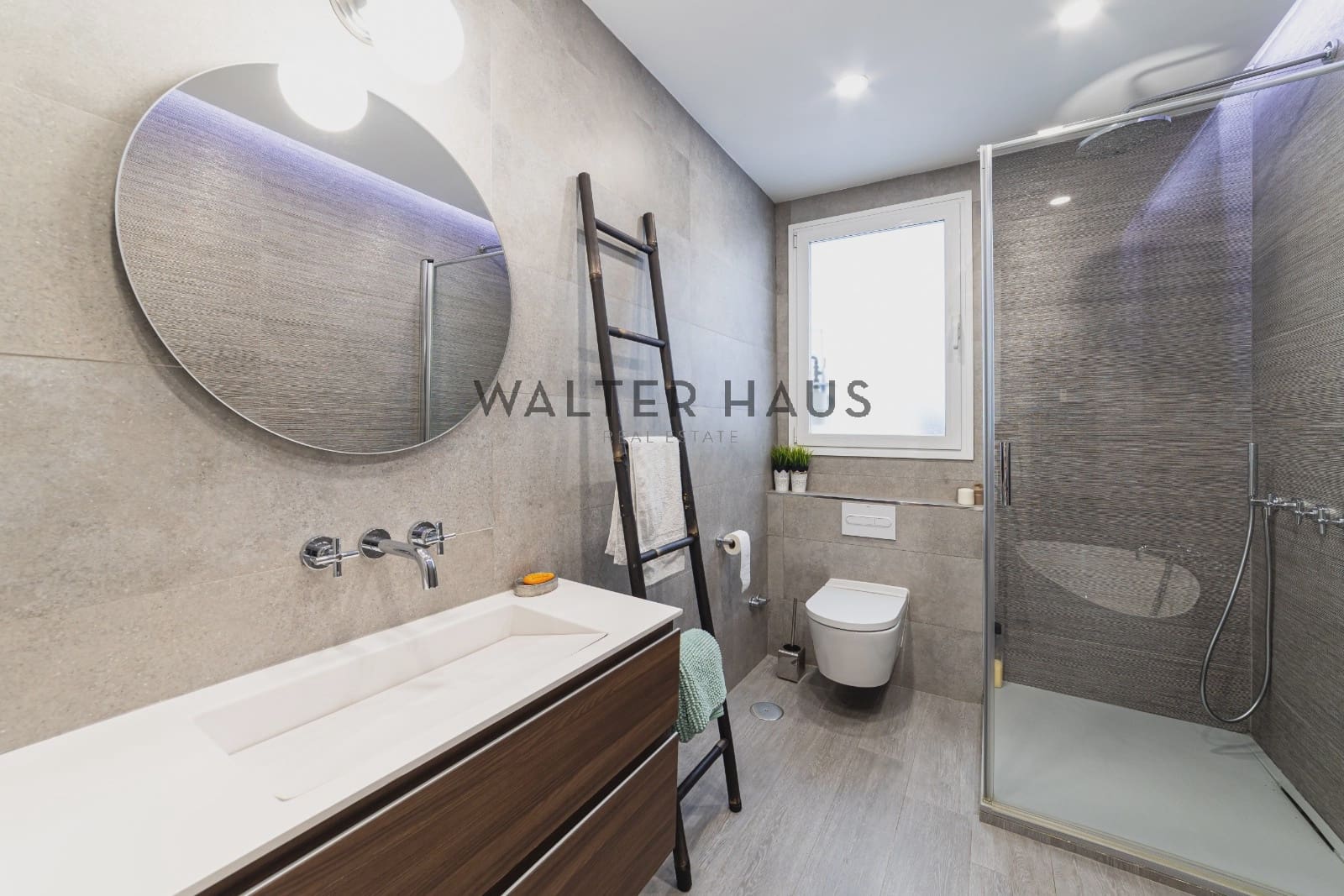 3 bedroom Flat for sale in Madrid city - € 1,145,000 (Ref: 9898473)