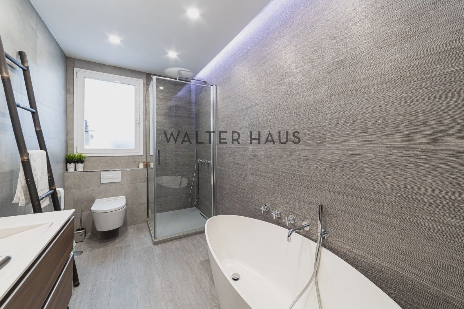 3 bedroom Flat for sale in Madrid city - € 1,145,000 (Ref: 9898473)