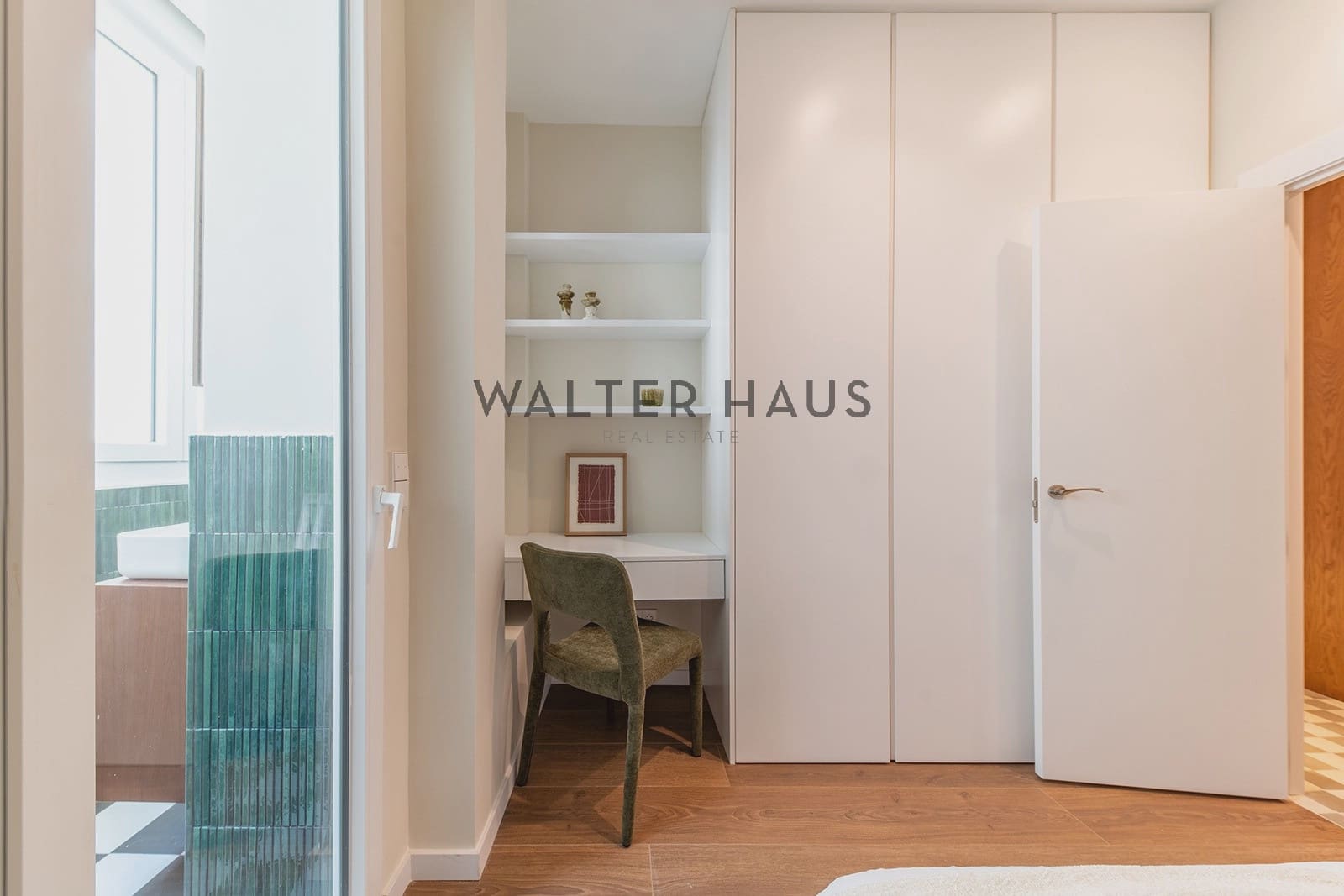 Piso de 3 habitaciones en Madrid ciudad en venta - 1.650.000 € (Ref: 9908827)