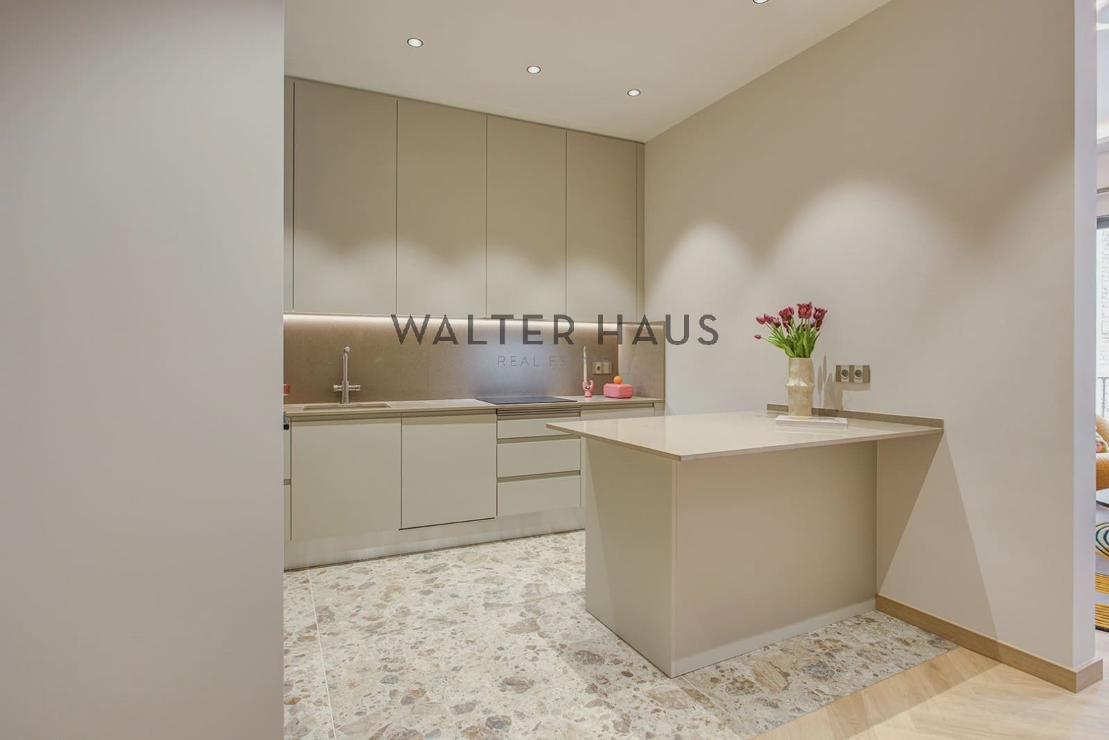 3 sypialnia Mieszkanie na sprzedaż w Miasto Barcelona - 1 860 000 € (Ref: 9909763)
