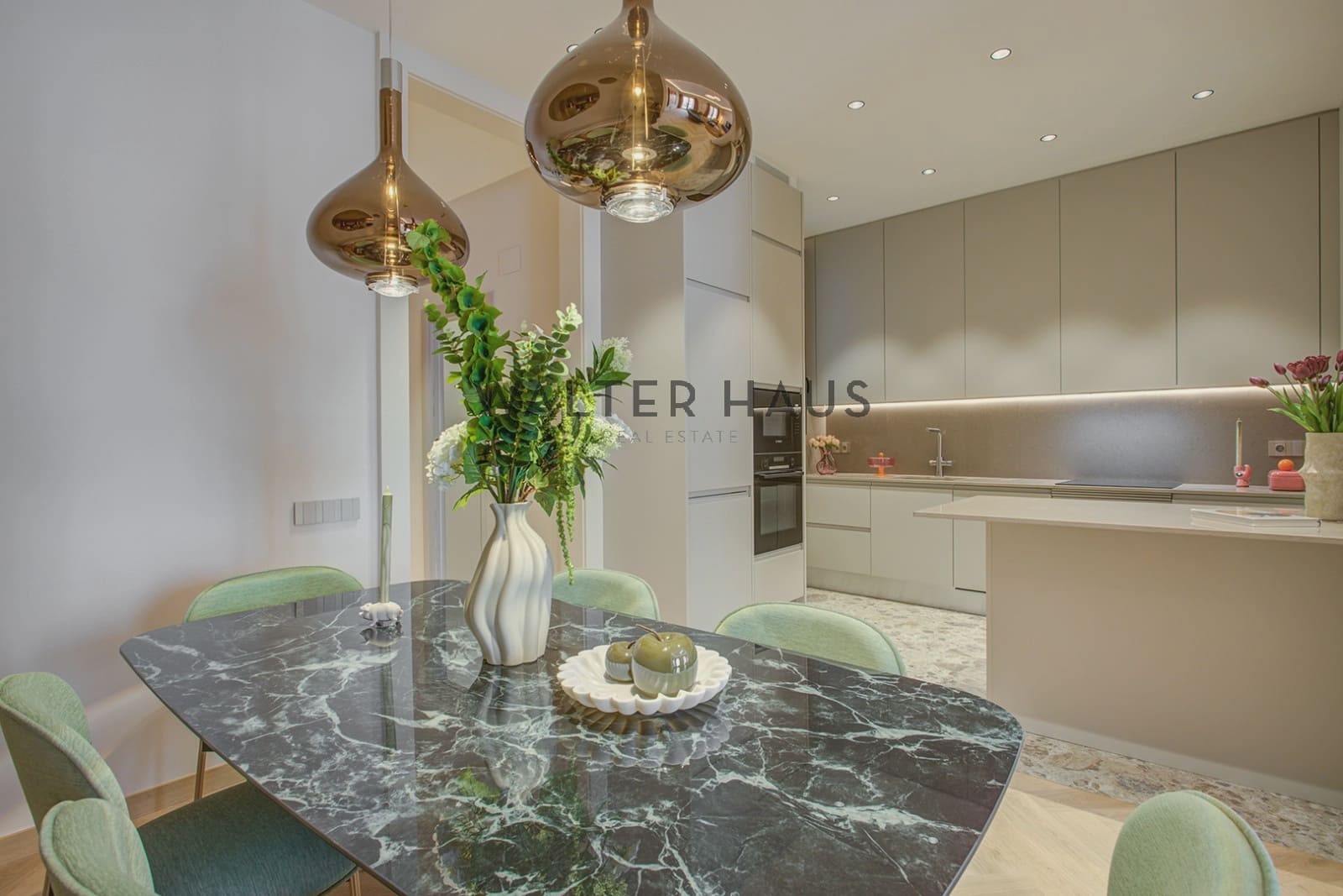 3 sypialnia Mieszkanie na sprzedaż w Miasto Barcelona - 1 860 000 € (Ref: 9909763)