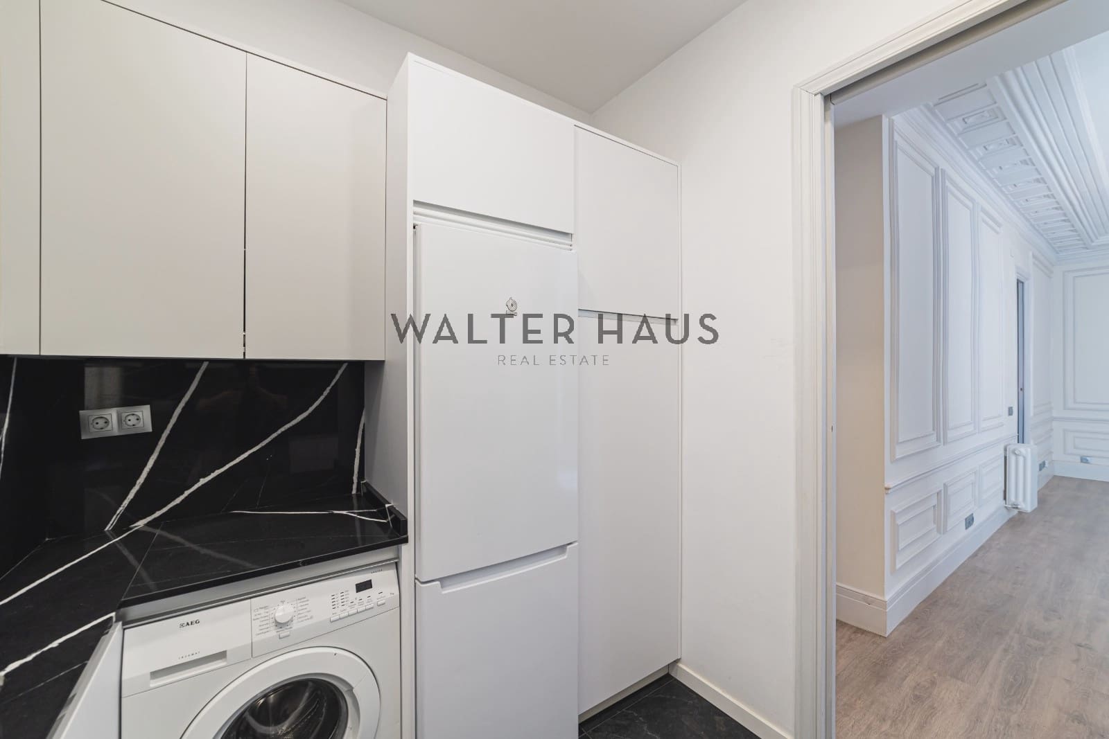 Piso de 2 habitaciones en Madrid ciudad en venta - 1.025.000 € (Ref: 9909764)