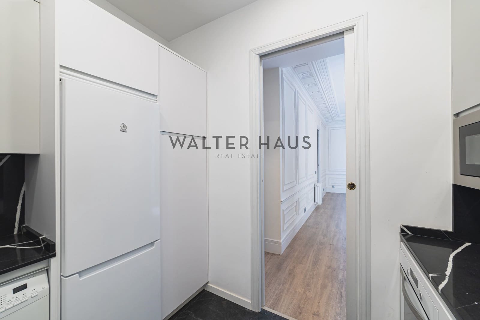 Piso de 2 habitaciones en Madrid ciudad en venta - 1.025.000 € (Ref: 9909764)