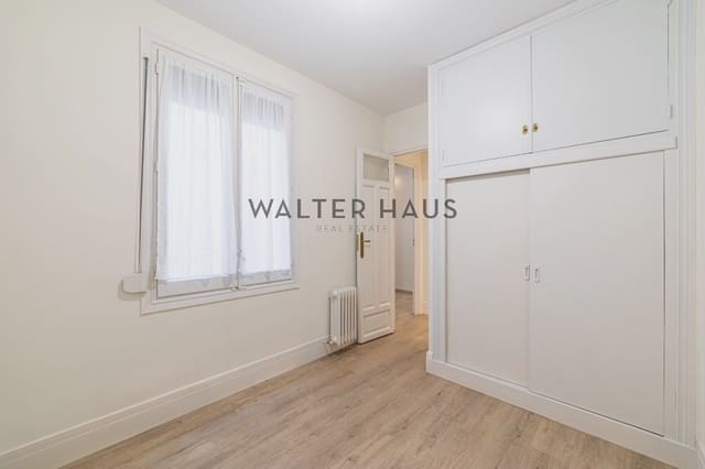 Piso de 2 habitaciones en Almagro, Madrid ciudad en venta - 1.025.000 € (Ref: 9909764)