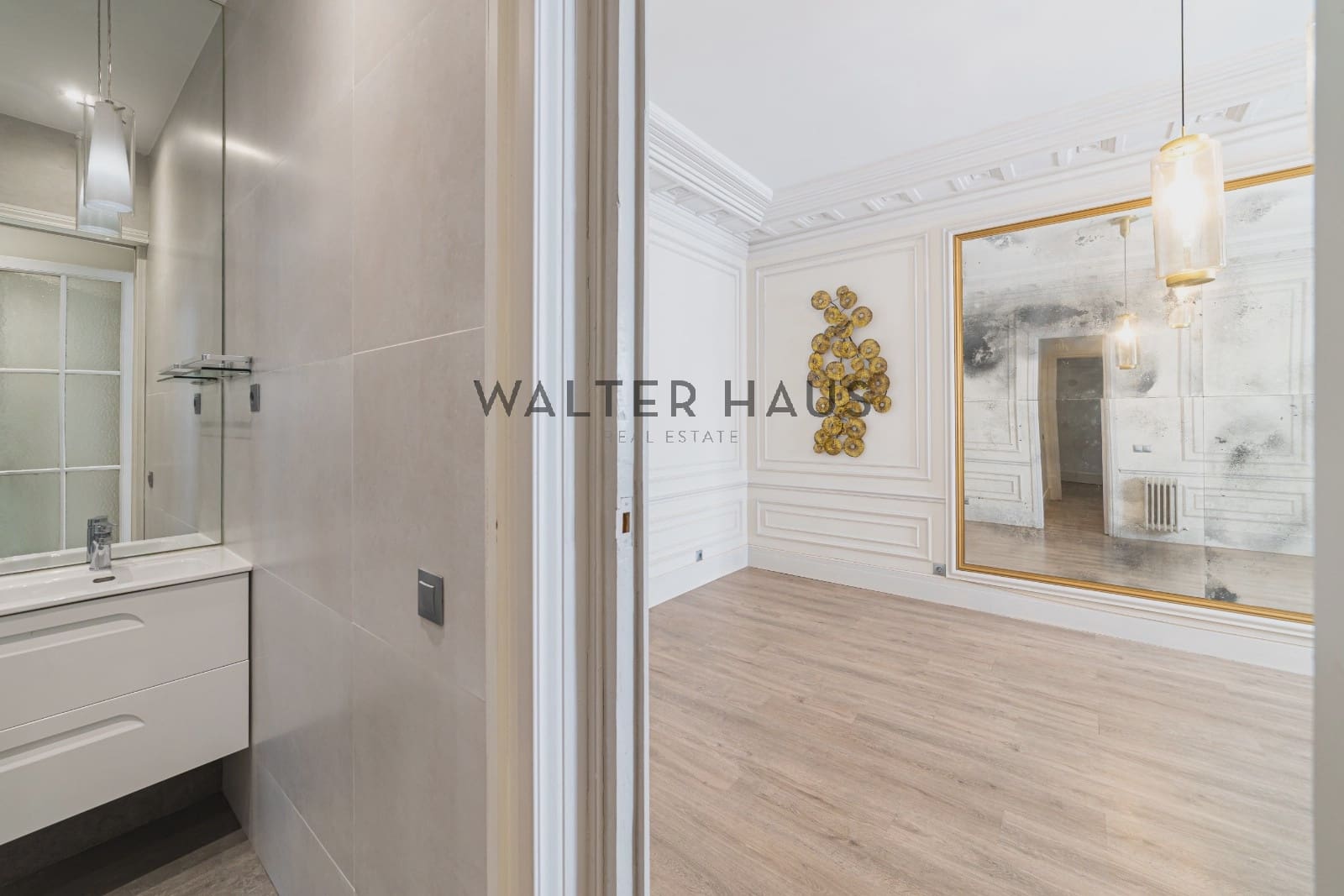 Piso de 2 habitaciones en Madrid ciudad en venta - 1.025.000 € (Ref: 9909764)