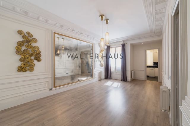 Piso de 2 habitaciones en Almagro, Madrid ciudad en venta - 1.025.000 € (Ref: 9909764)
