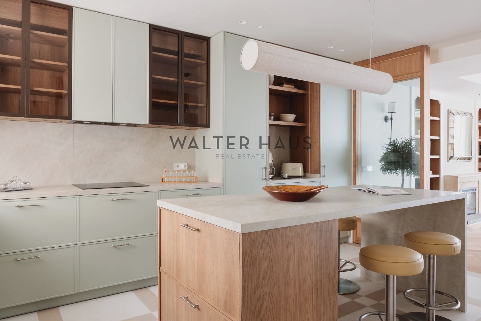 Ático de 4 habitaciones en Madrid ciudad en venta - 4.295.000 € (Ref: 9909765)