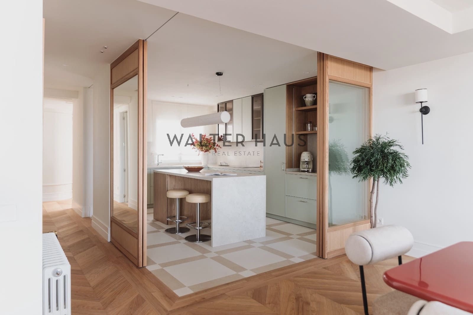 Ático de 4 habitaciones en Madrid ciudad en venta - 4.295.000 € (Ref: 9909765)