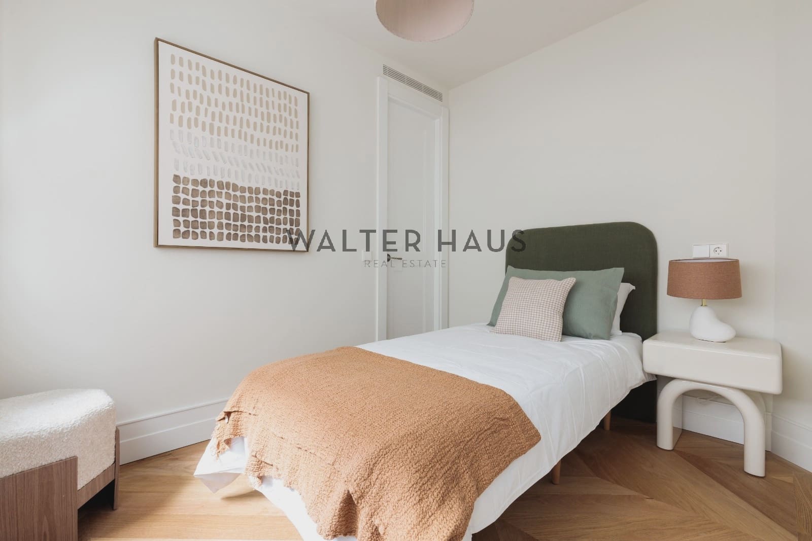 Ático de 4 habitaciones en Madrid ciudad en venta - 4.295.000 € (Ref: 9909765)