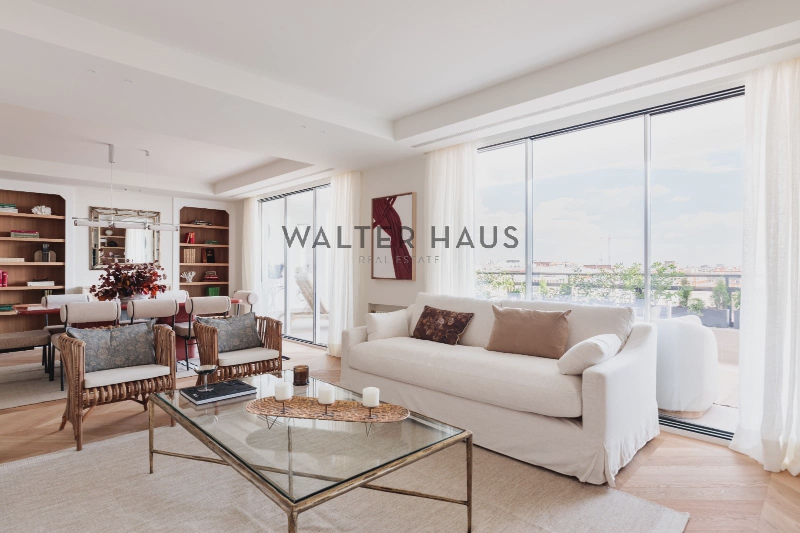 Ático de 4 habitaciones en Madrid ciudad en venta - 4.295.000 € (Ref: 9909765)