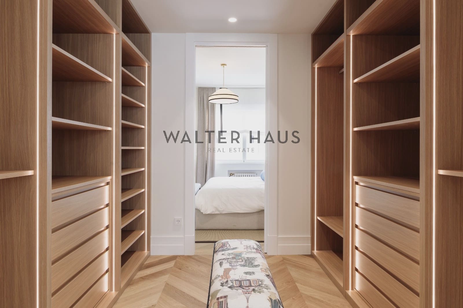 Ático de 4 habitaciones en Madrid ciudad en venta - 4.295.000 € (Ref: 9909765)