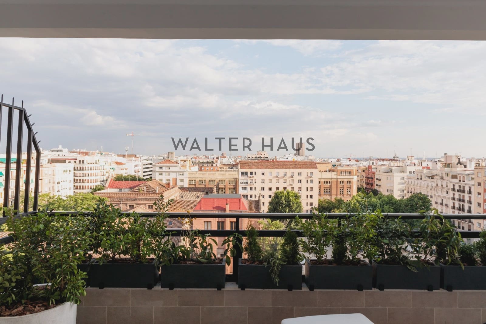 Ático de 4 habitaciones en Madrid ciudad en venta - 4.295.000 € (Ref: 9909765)
