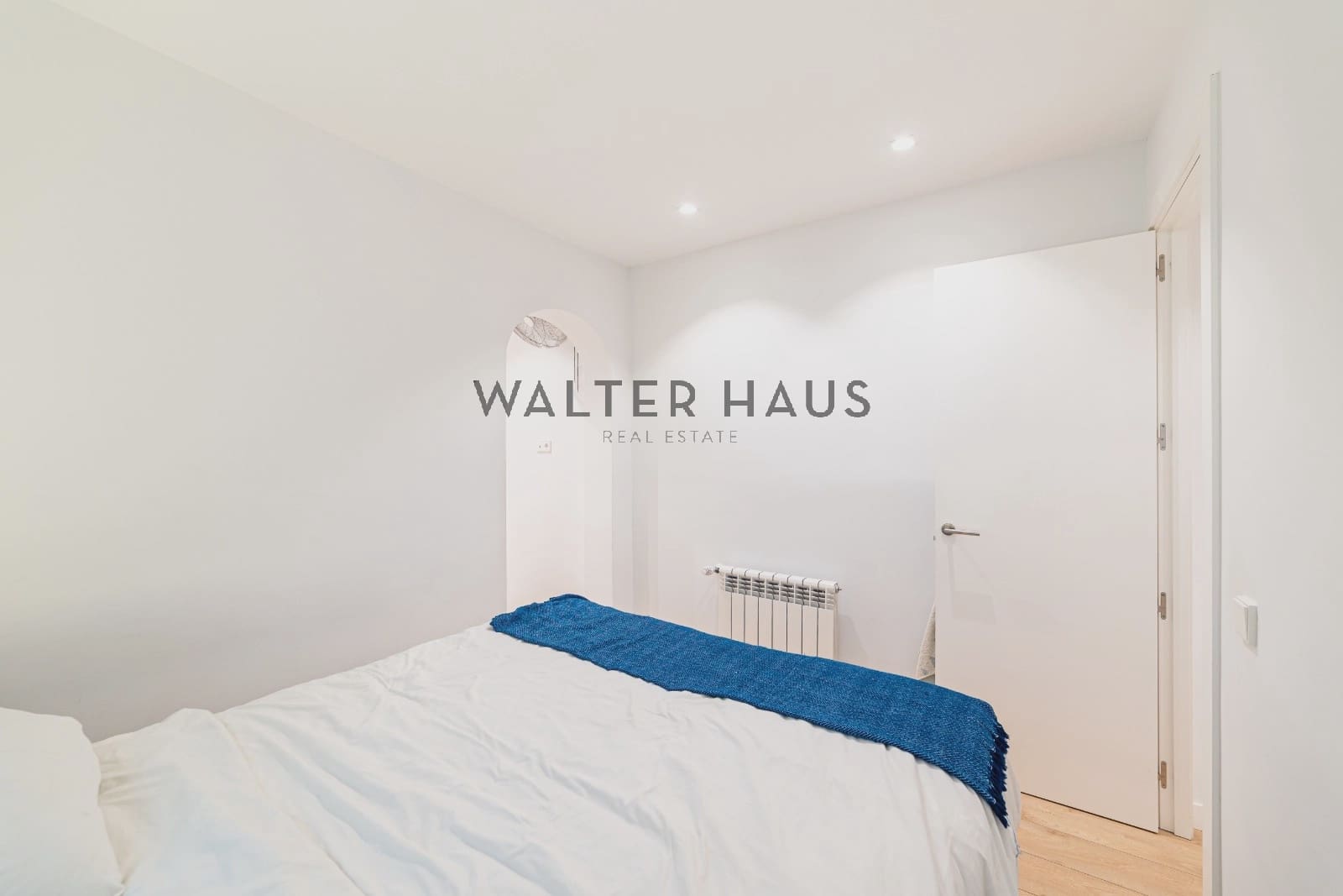 Piso de 2 habitaciones en Madrid ciudad en venta - 935.000 € (Ref: 9911754)