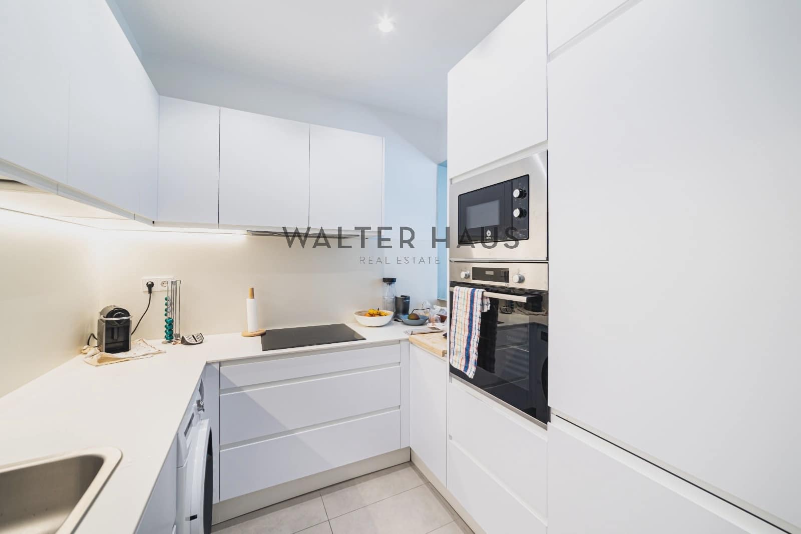 Piso de 2 habitaciones en Madrid ciudad en venta - 935.000 € (Ref: 9911754)