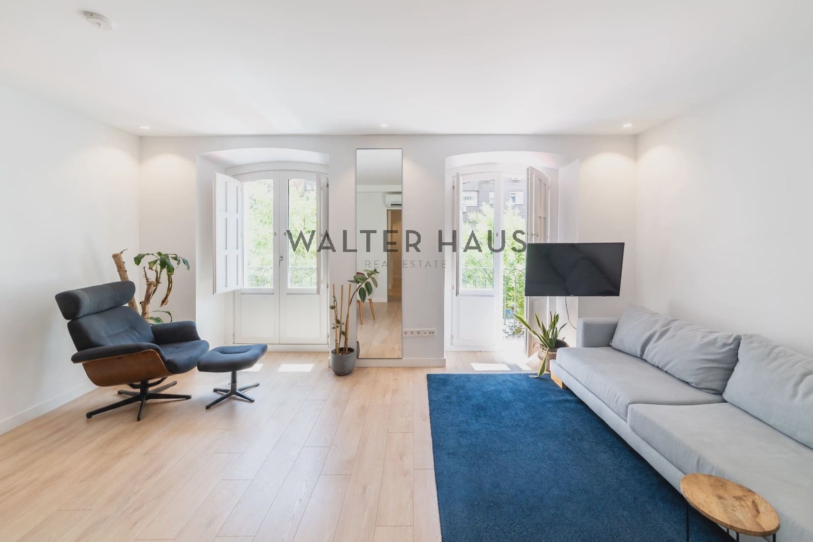 Piso de 2 habitaciones en Madrid ciudad en venta - 935.000 € (Ref: 9911754)
