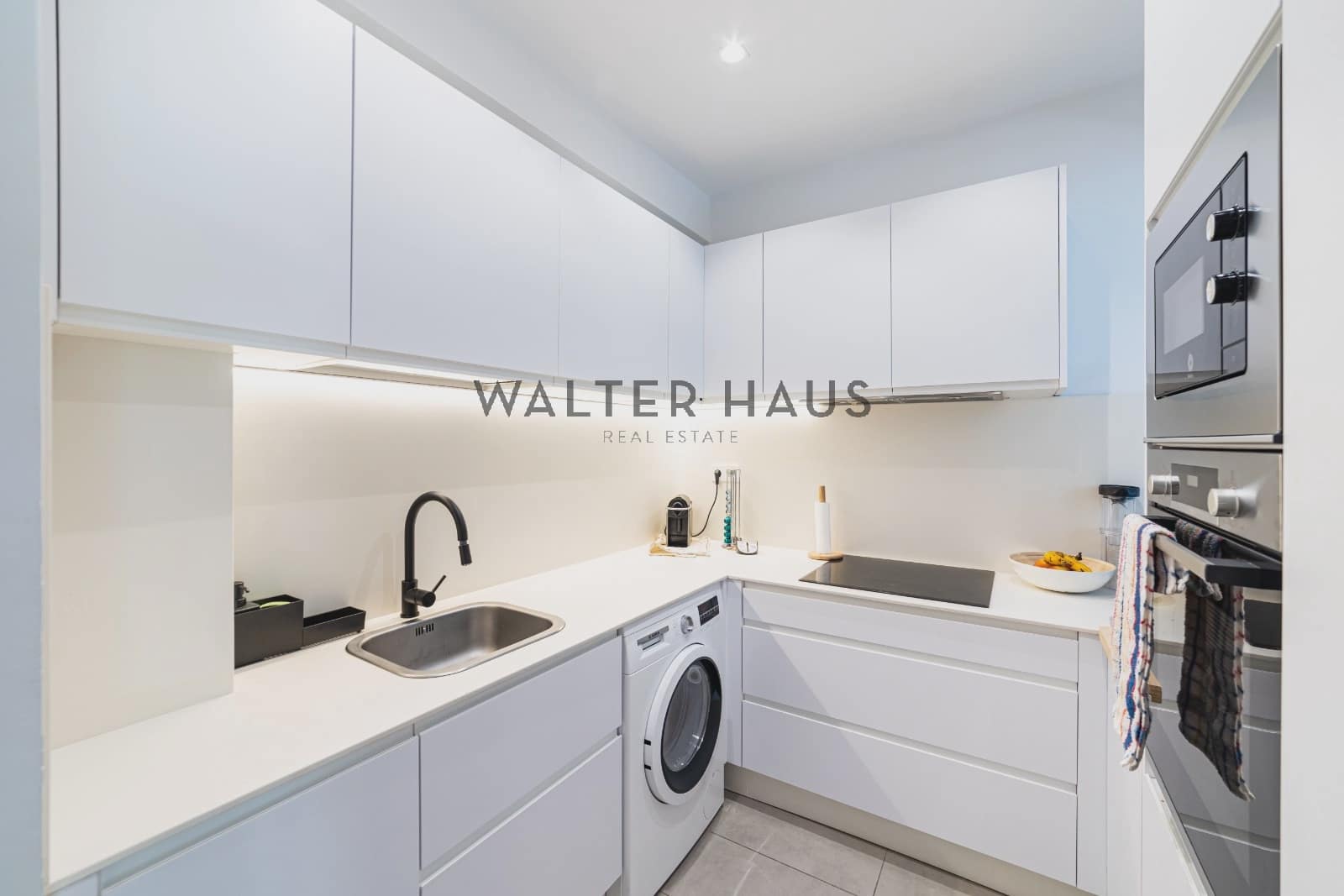 Piso de 2 habitaciones en Madrid ciudad en venta - 935.000 € (Ref: 9911754)