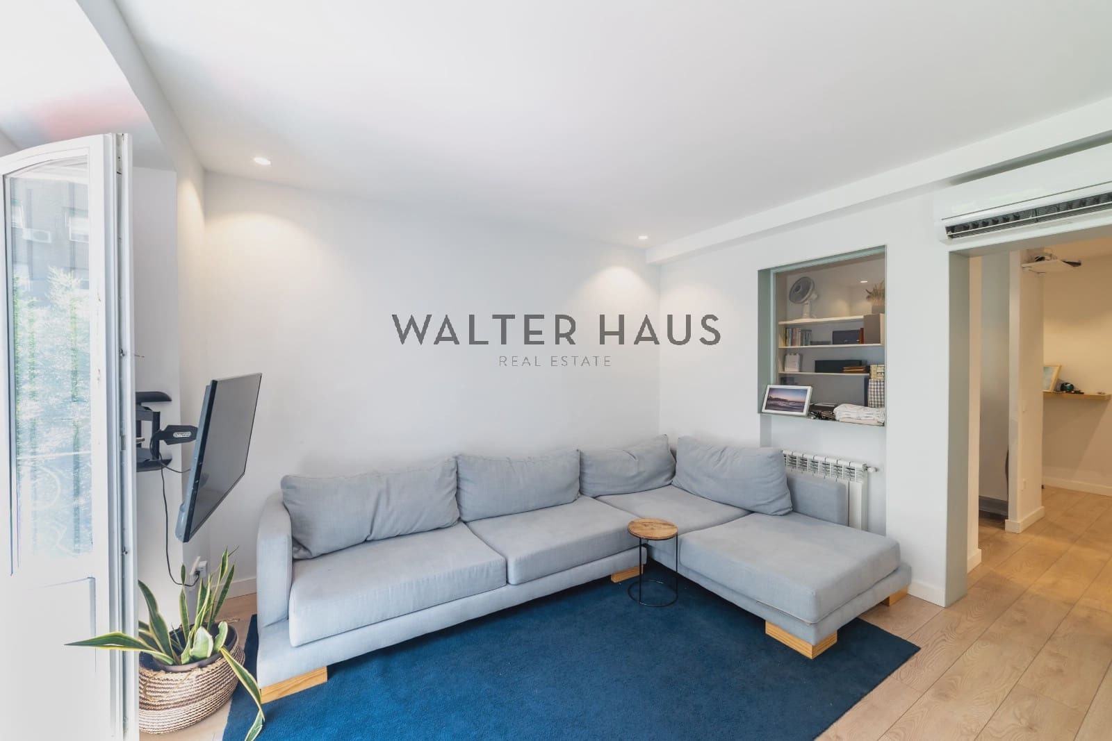 Piso de 2 habitaciones en Madrid ciudad en venta - 935.000 € (Ref: 9911754)