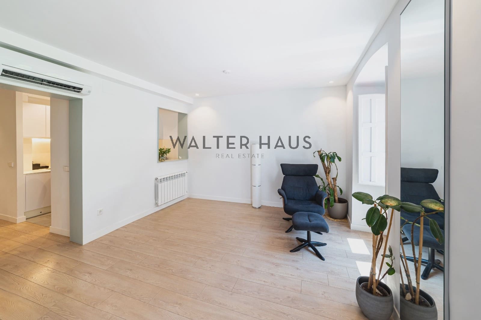 Piso de 2 habitaciones en Madrid ciudad en venta - 935.000 € (Ref: 9911754)