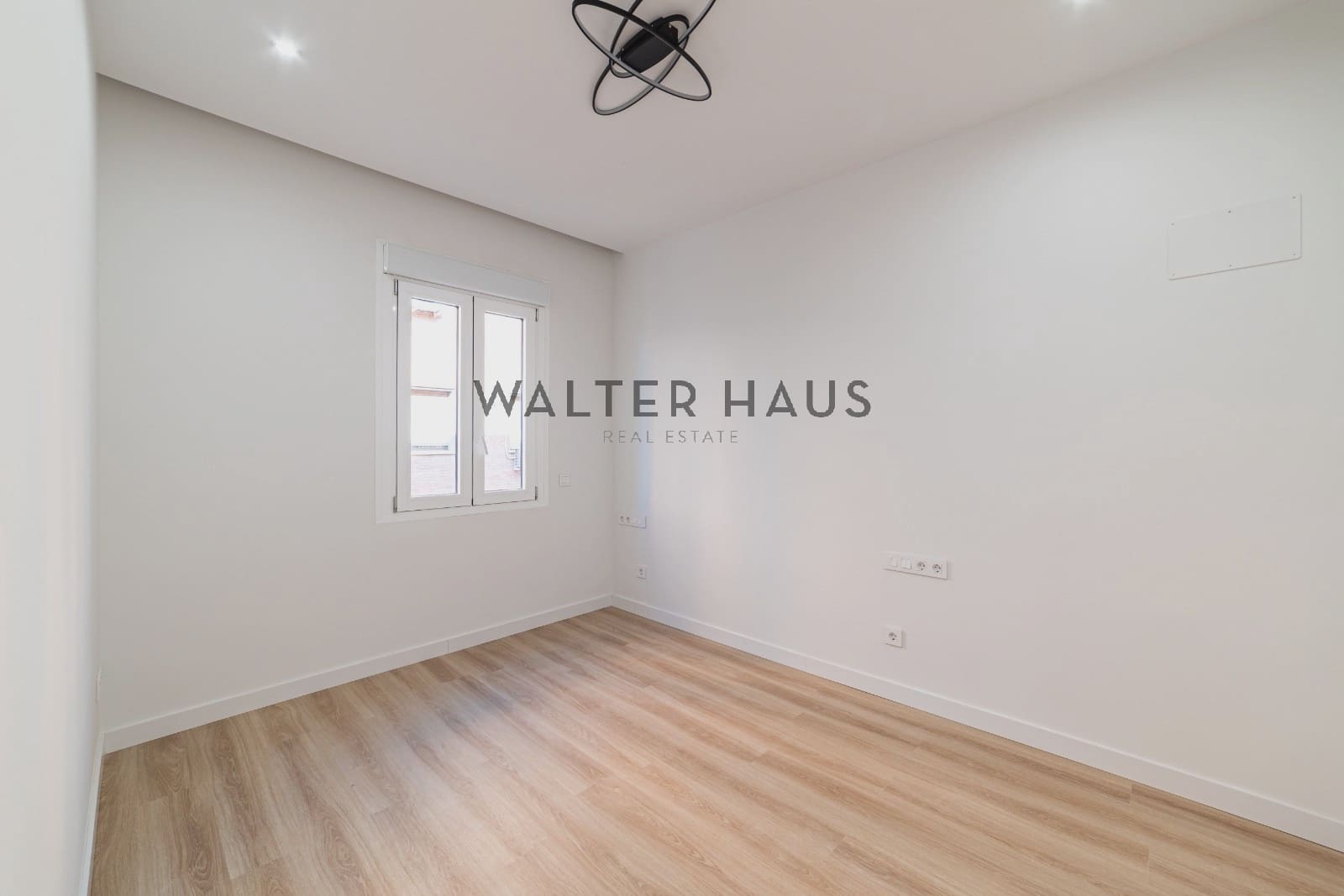 4 Zimmer Wohnung zu vermieten in Madrid Stadt - 4.200 € (Ref: 9914846)