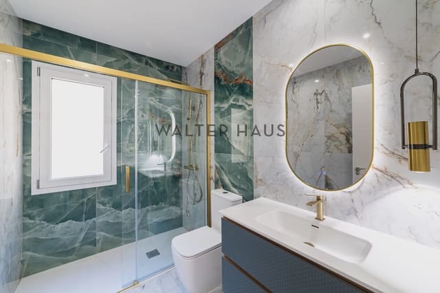 Appartement de 4 chambres à louer à Jerónimos, Madrid ville - 4 200 € (Ref: 9914846)