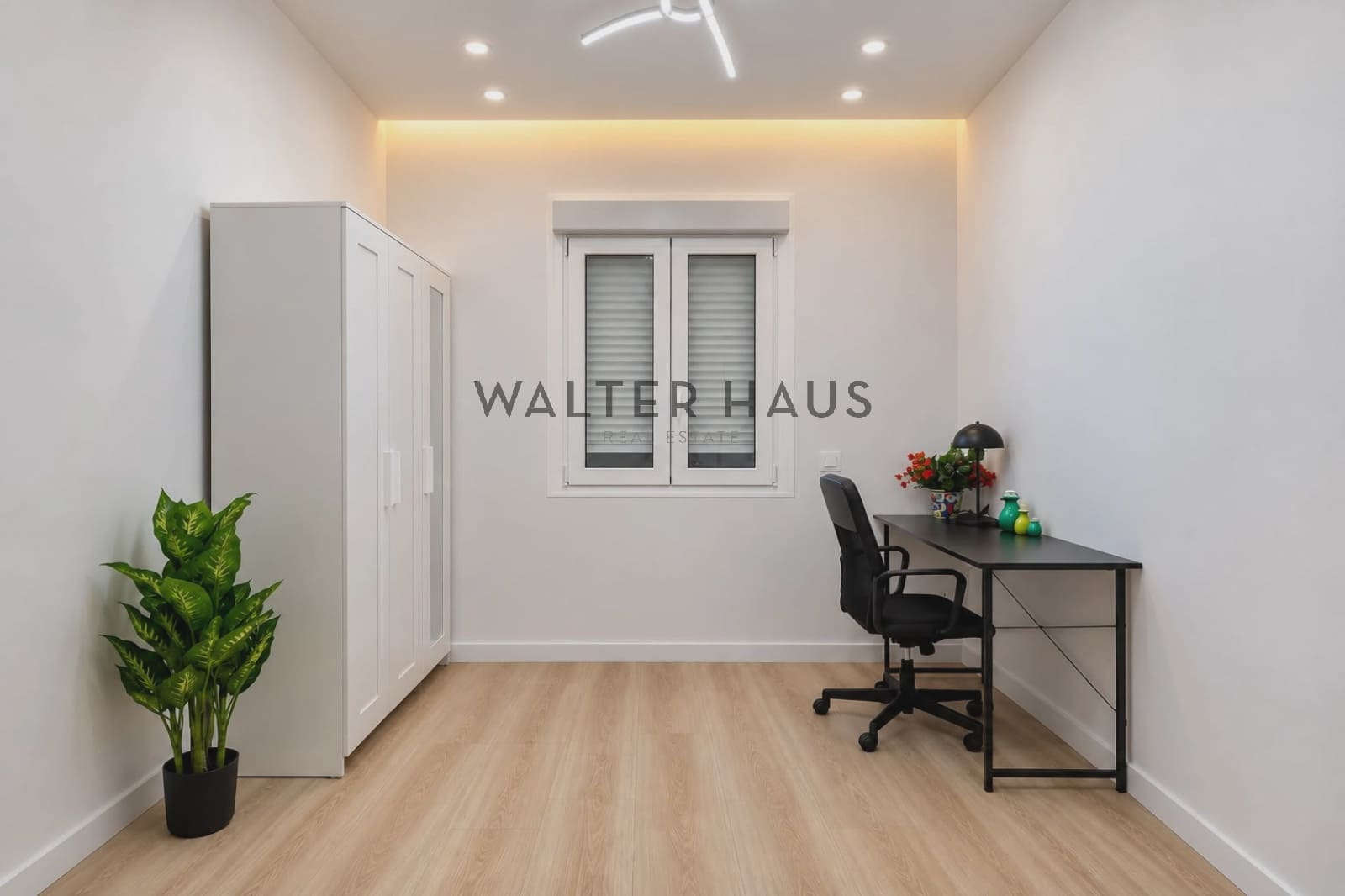 Appartement de 4 chambres à louer à Madrid ville - 3 600 € (Ref: 9914846)