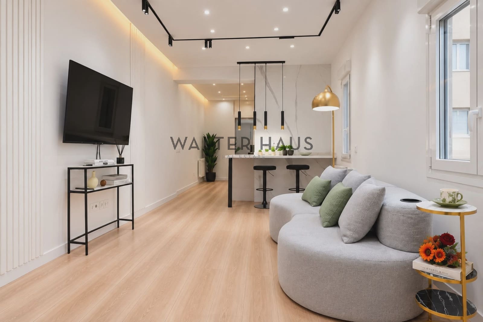 Appartement de 4 chambres à louer à Madrid ville - 3 600 € (Ref: 9914846)