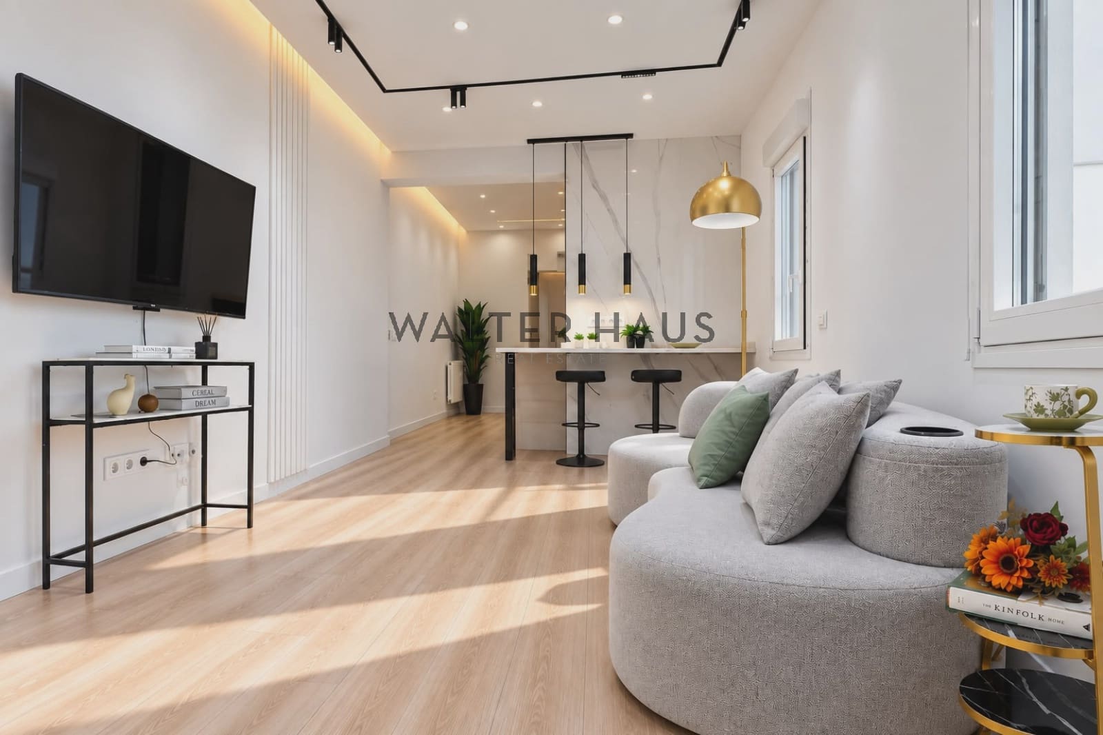 Appartement de 4 chambres à louer à Madrid ville - 3 600 € (Ref: 9914846)