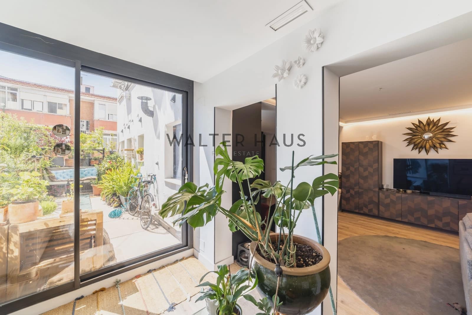 2 bedroom Flat for sale in Madrid city - € 600,000 (Ref: 9915089)