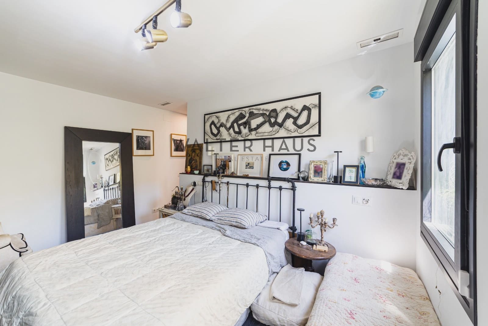 2 bedroom Flat for sale in Madrid city - € 600,000 (Ref: 9915089)