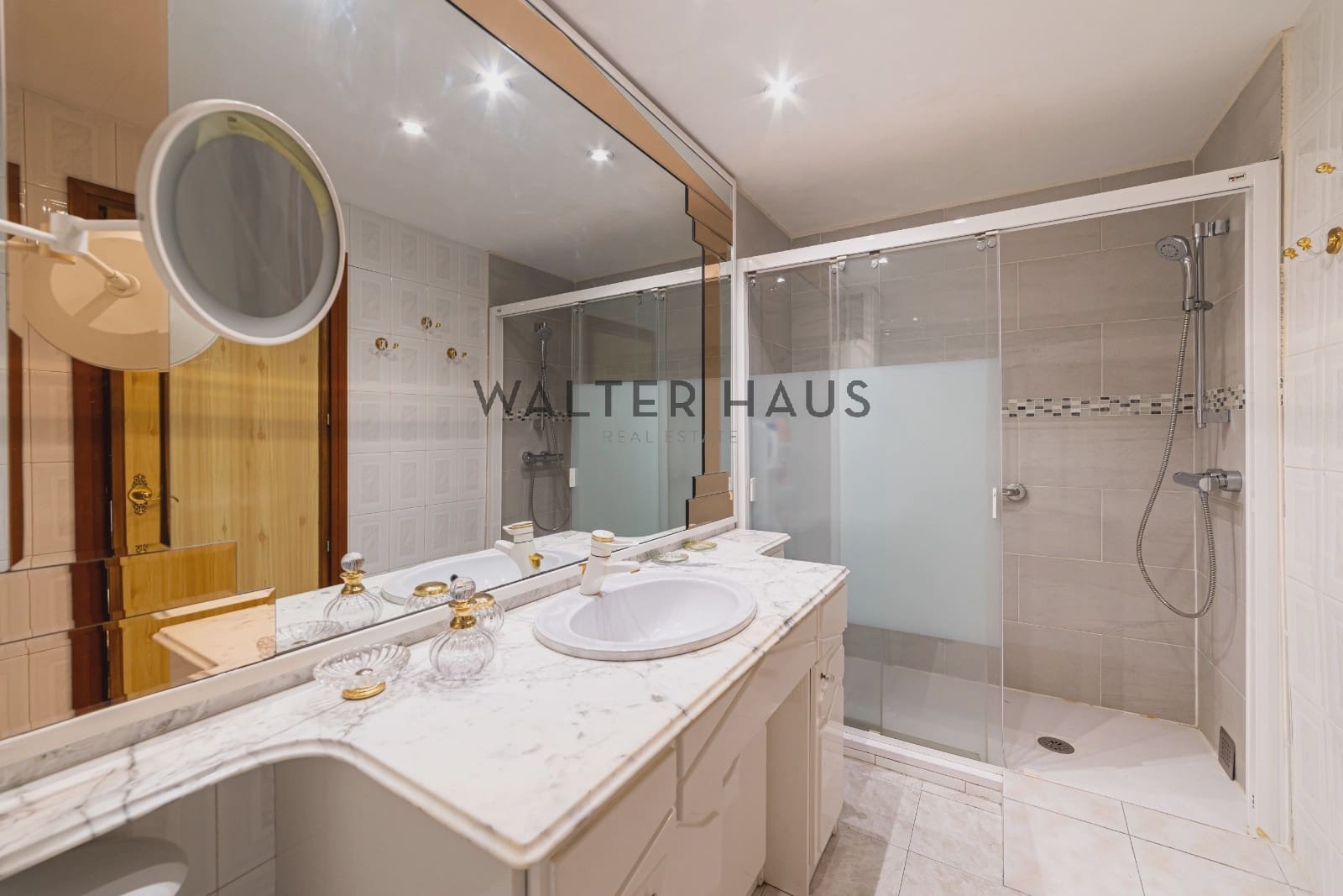 3 slaapkamer Flat te koop in Madrid stad - € 2.400.000 (Ref: 9918794)