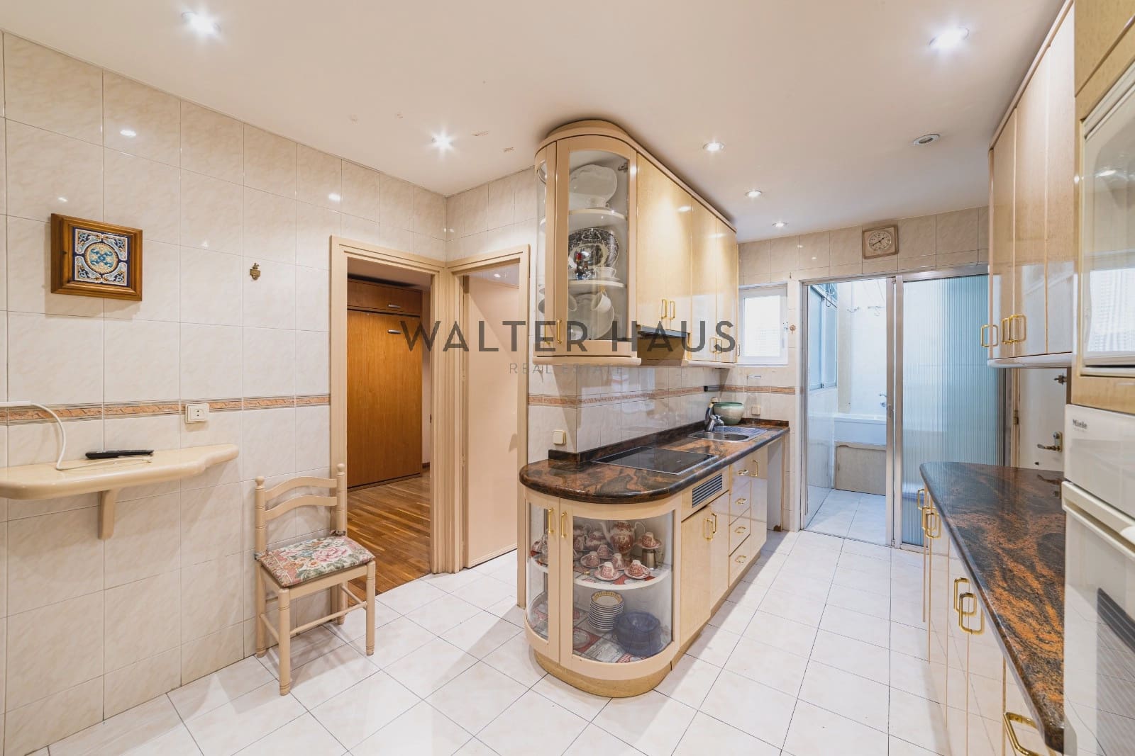 3 slaapkamer Flat te koop in Madrid stad - € 2.400.000 (Ref: 9918794)