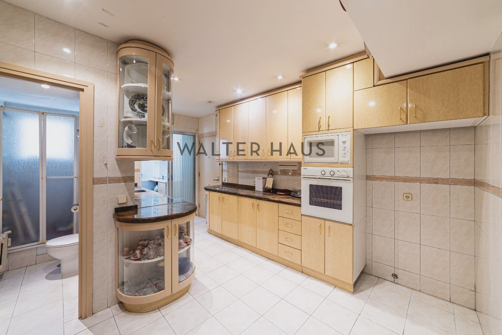 3 slaapkamer Flat te koop in Madrid stad - € 2.400.000 (Ref: 9918794)