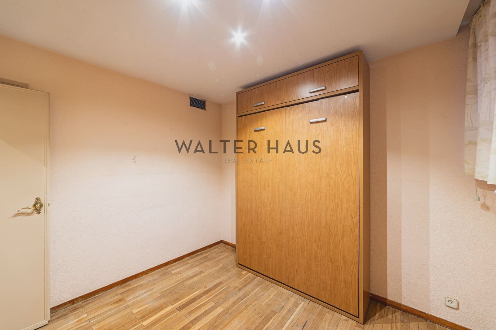 3 slaapkamer Flat te koop in Madrid stad - € 2.400.000 (Ref: 9918794)