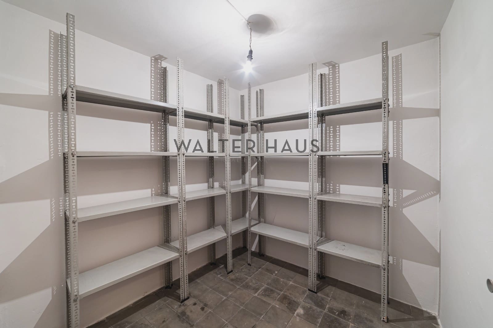 3 slaapkamer Flat te koop in Madrid stad - € 2.400.000 (Ref: 9918794)
