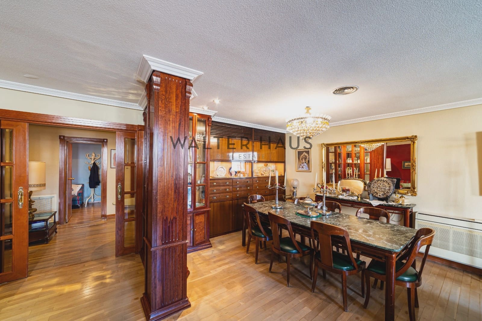 3 slaapkamer Flat te koop in Madrid stad - € 2.400.000 (Ref: 9918794)