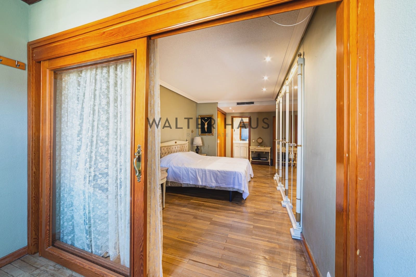 3 slaapkamer Flat te koop in Madrid stad - € 2.400.000 (Ref: 9918794)