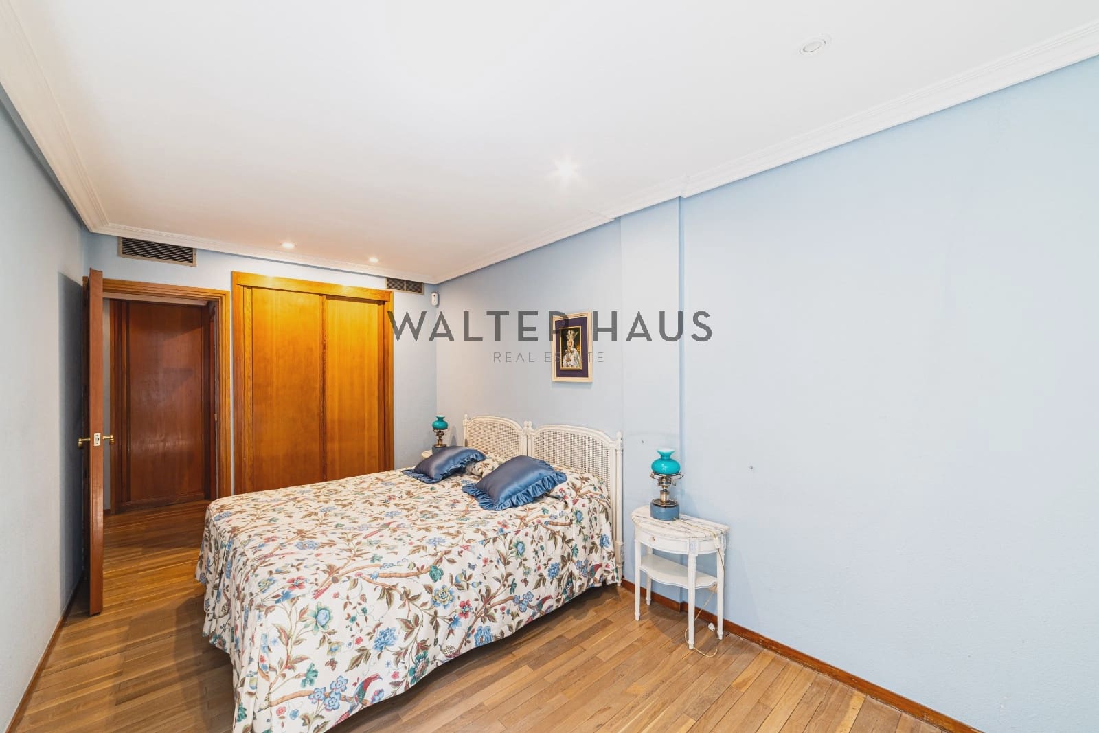 3 slaapkamer Flat te koop in Madrid stad - € 2.400.000 (Ref: 9918794)