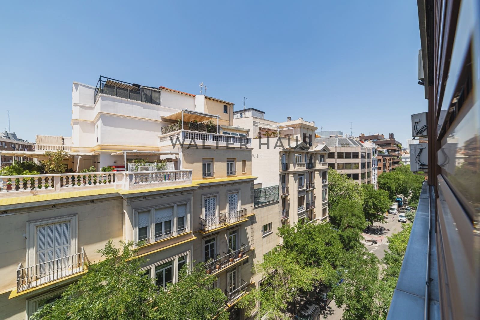 3 slaapkamer Flat te koop in Madrid stad - € 2.400.000 (Ref: 9918794)