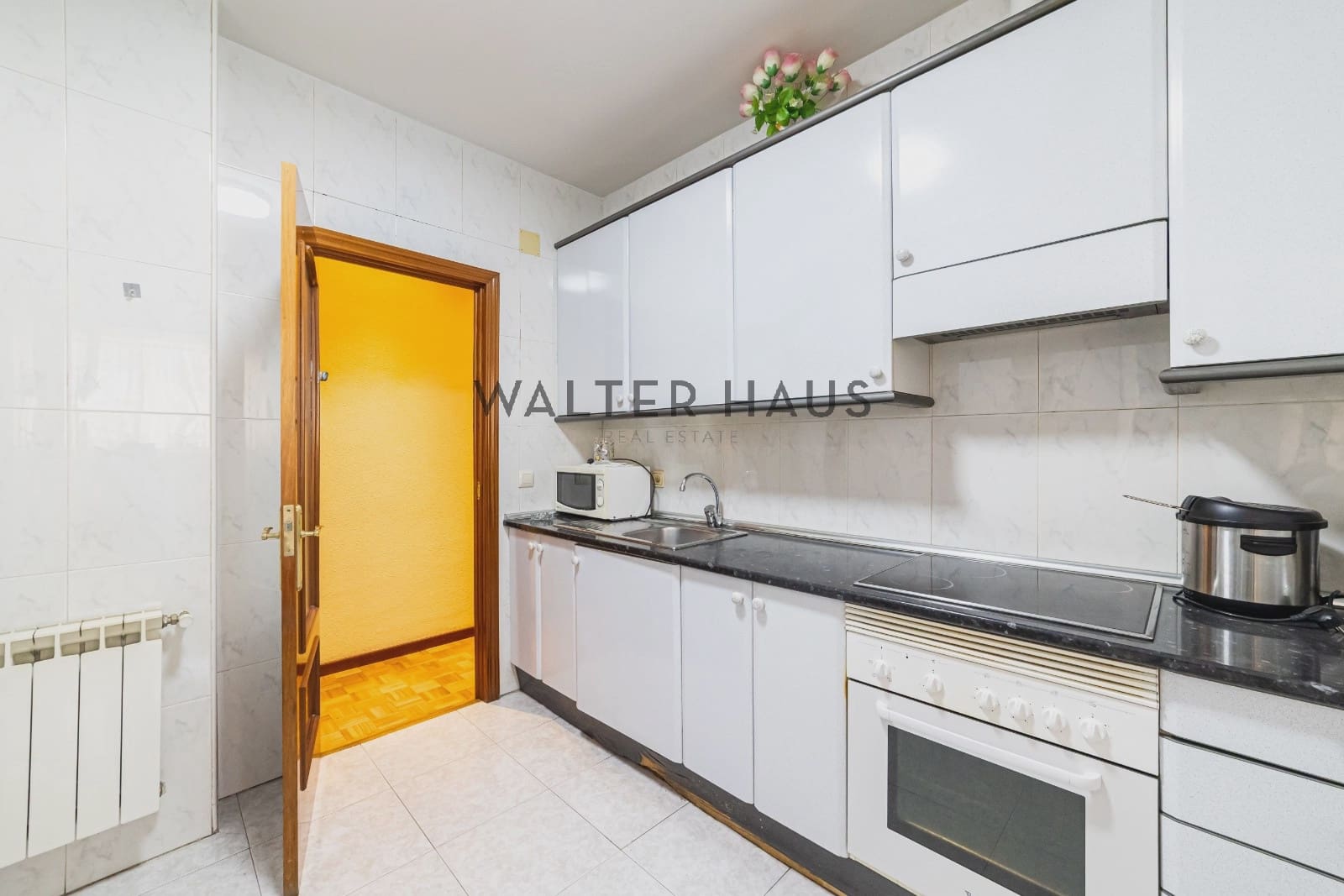 2 bedroom Flat for sale in Madrid city - € 449,000 (Ref: 9918795)