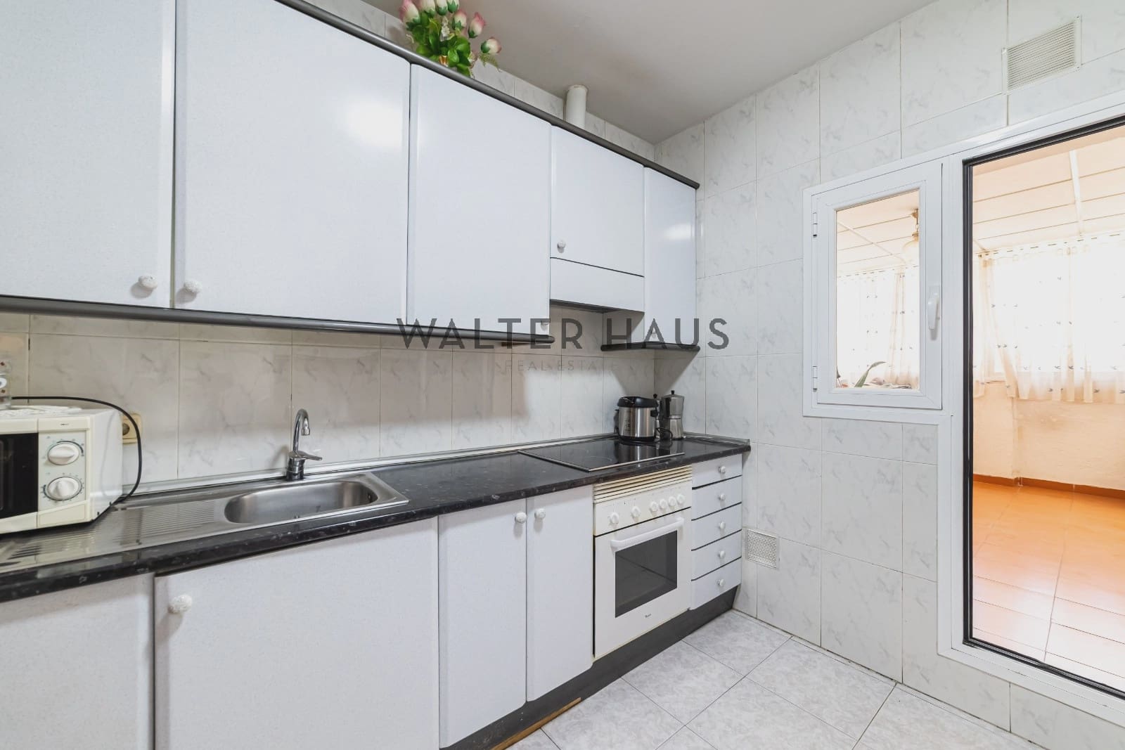 2 bedroom Flat for sale in Madrid city - € 449,000 (Ref: 9918795)