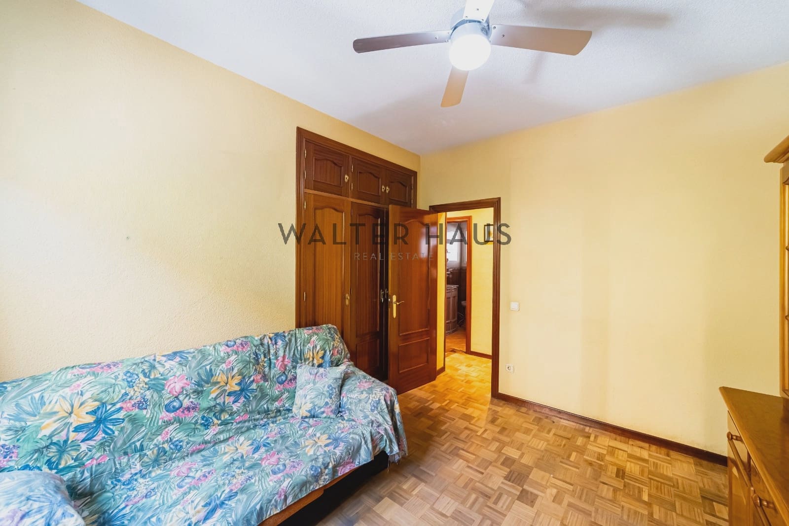 2 bedroom Flat for sale in Madrid city - € 449,000 (Ref: 9918795)