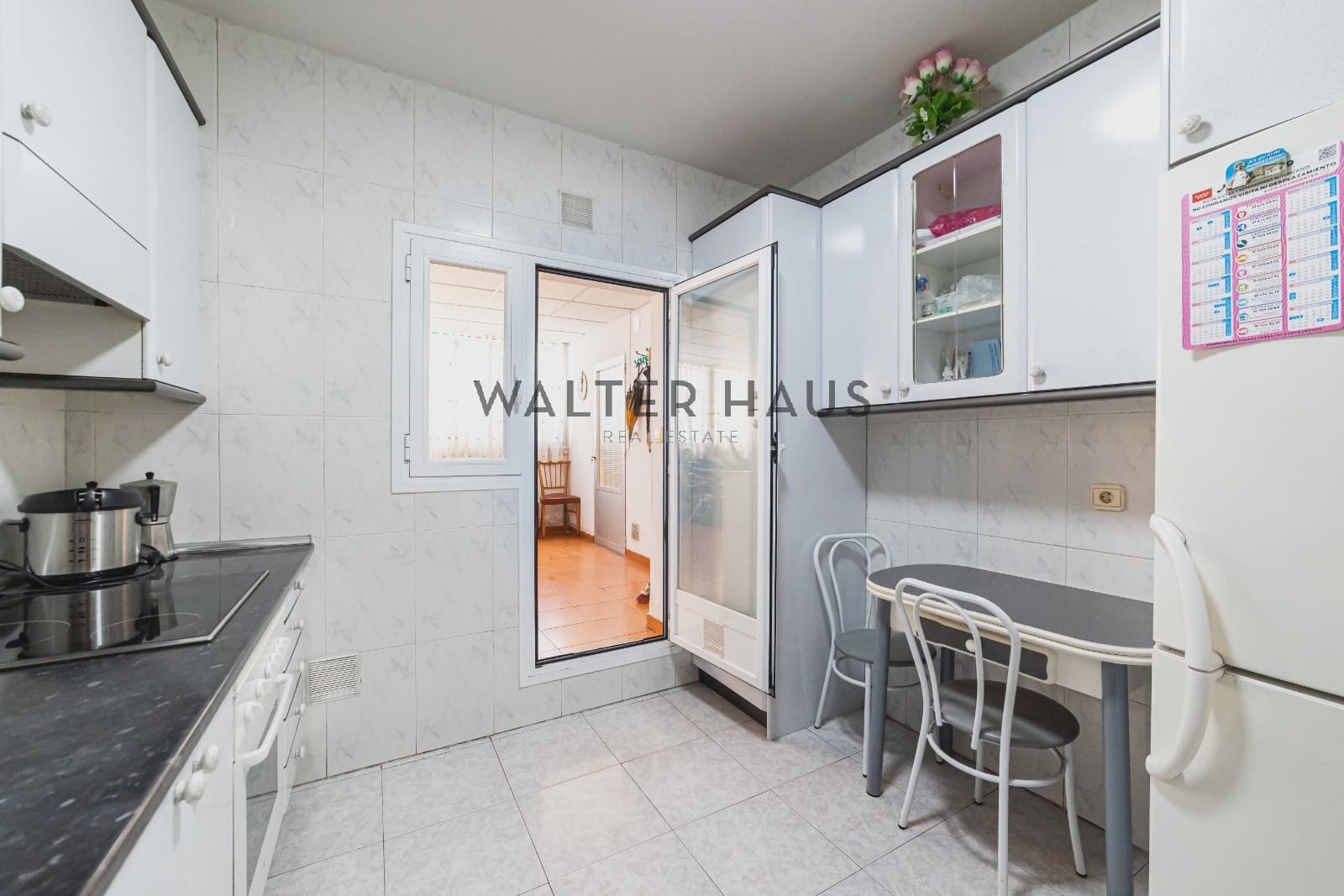 2 bedroom Flat for sale in Madrid city - € 449,000 (Ref: 9918795)