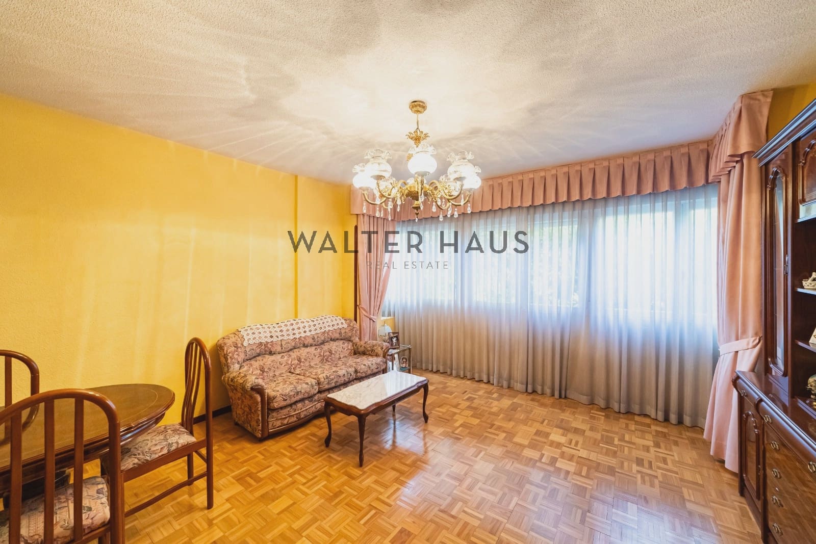 2 bedroom Flat for sale in Madrid city - € 449,000 (Ref: 9918795)