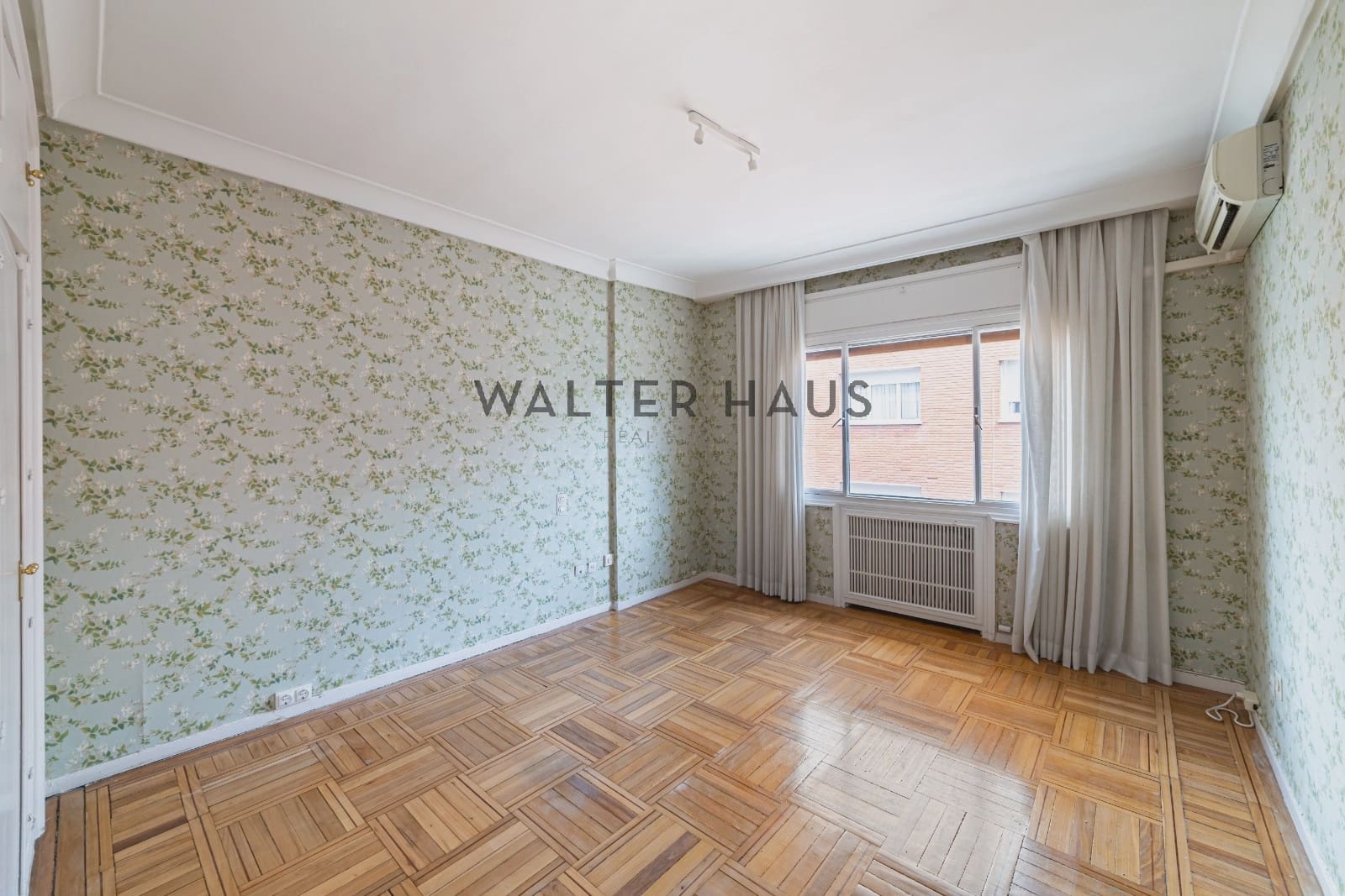 4 sypialnia Mieszkanie na sprzedaż w Miasto Madryt - 1 900 000 € (Ref: 9923013)