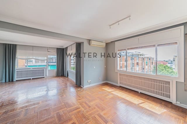 Piso de 4 habitaciones en Nueva España, Madrid ciudad en venta - 1.900.000 € (Ref: 9923013)