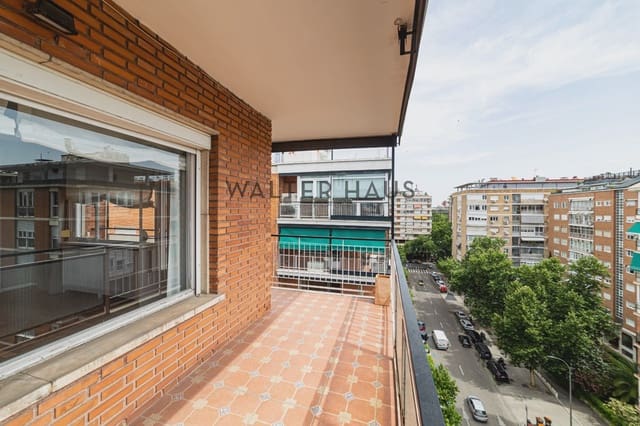 Piso de 4 habitaciones en Nueva España, Madrid ciudad en venta - 1.900.000 € (Ref: 9923013)