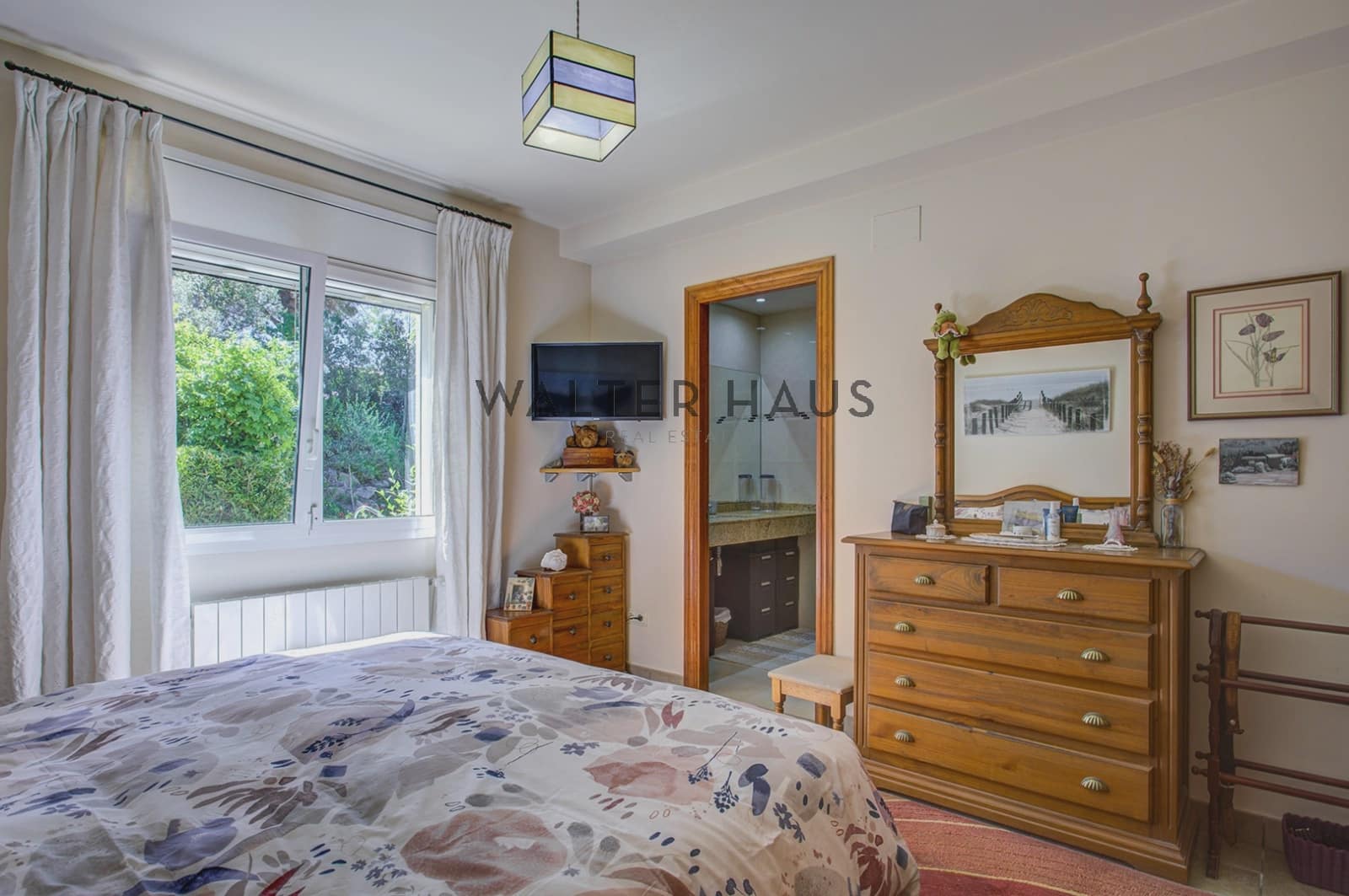 4 bedroom Villa for sale in Santa Cristina d'Aro - € 850,000 (Ref: 9924865)