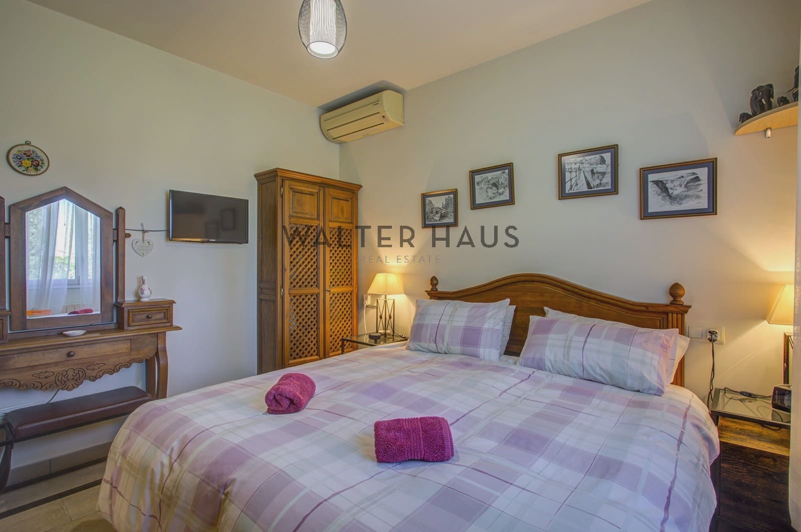 4 bedroom Villa for sale in Santa Cristina d'Aro - € 850,000 (Ref: 9924865)